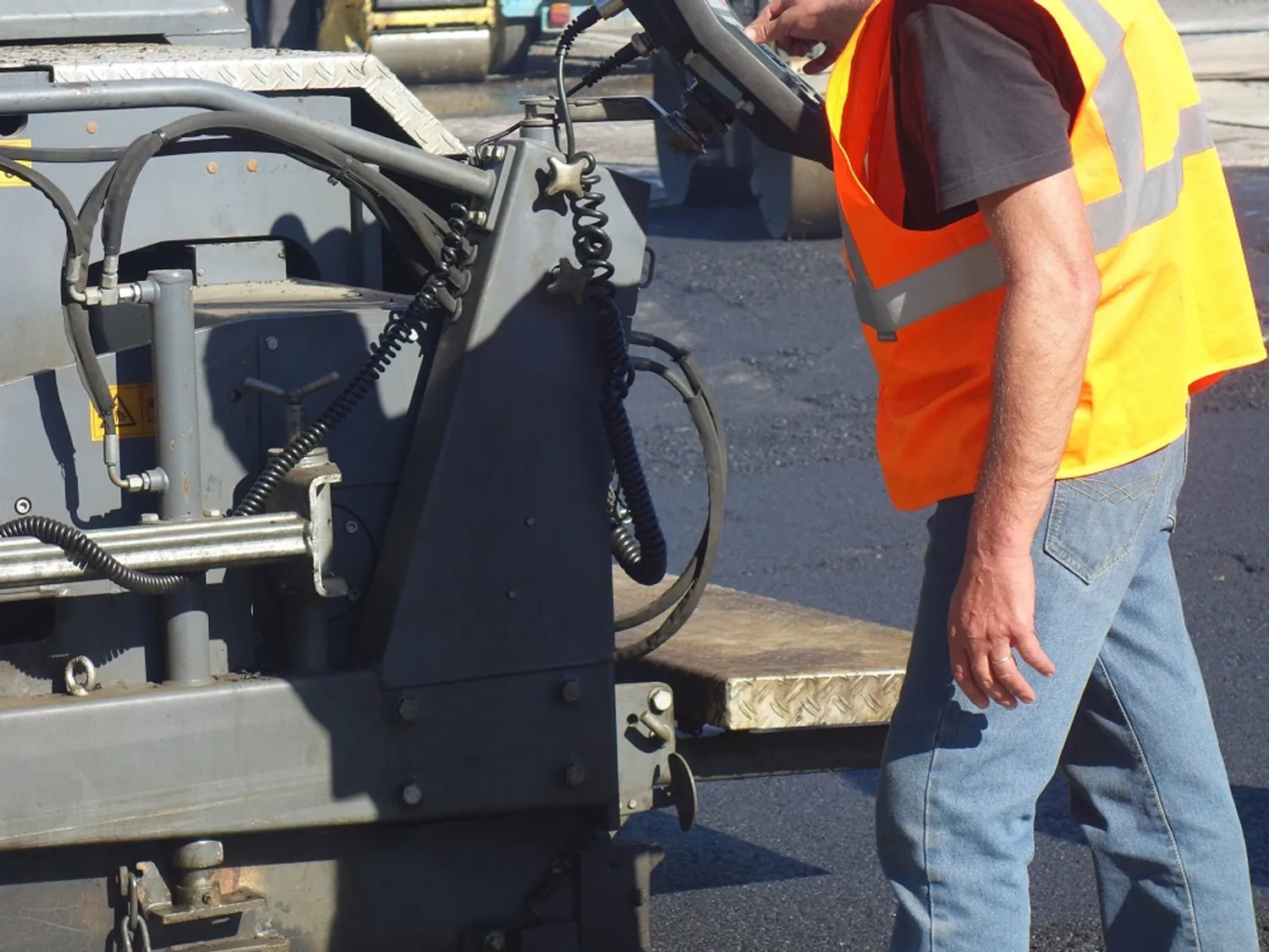 Chantier Toffolutti — Revêtements routiers